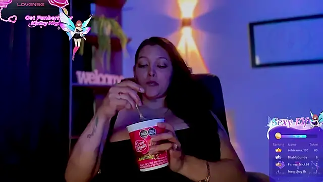 MarcellaGriffin webcam