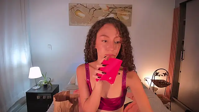 ChloeMoreti webcam