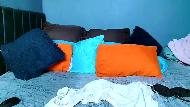 BustyBela42 webcam