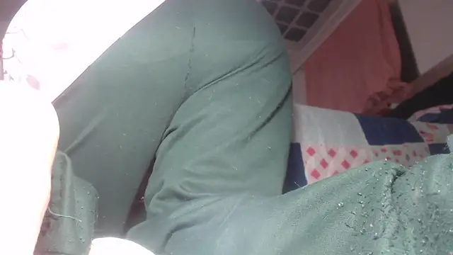 prettyangelsquirt webcam