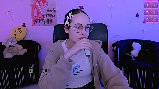 gloria_bubble webcam