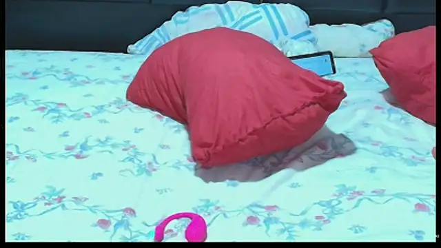 SashaBrianna99 webcam