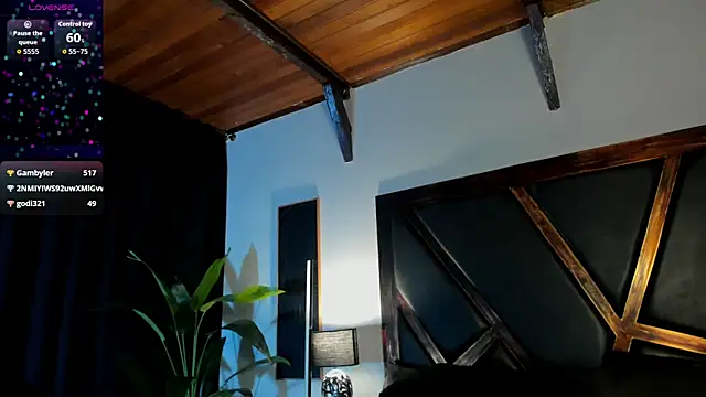 EmiliWilliams webcam