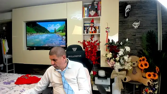 SpartacusDaddy48 webcam