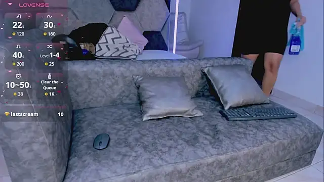 MikaelaStone webcam