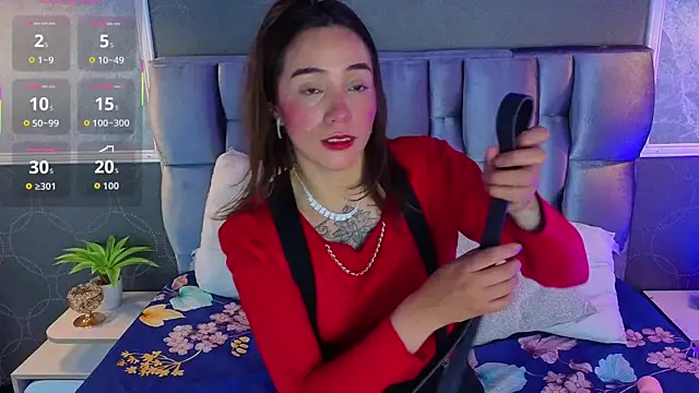 Cata_Jonees webcam