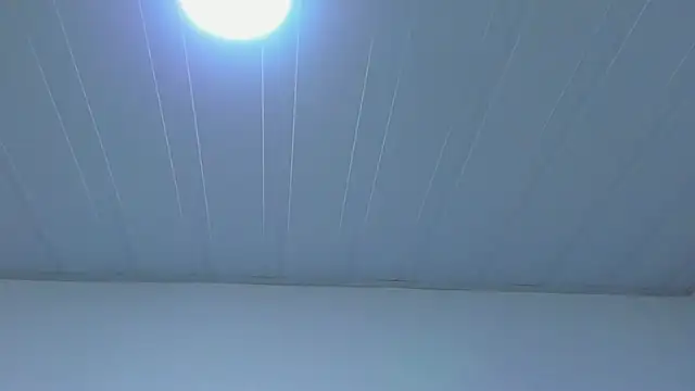 MiaMalcova__ webcam