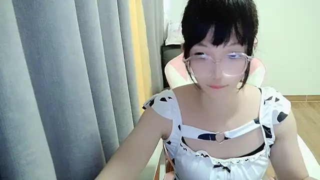 Ooo-Lola webcam