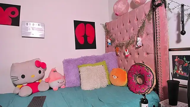 LillyCandy webcam