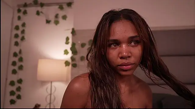 Lily_Miiller webcam