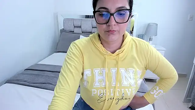 Camilaa_bueno webcam