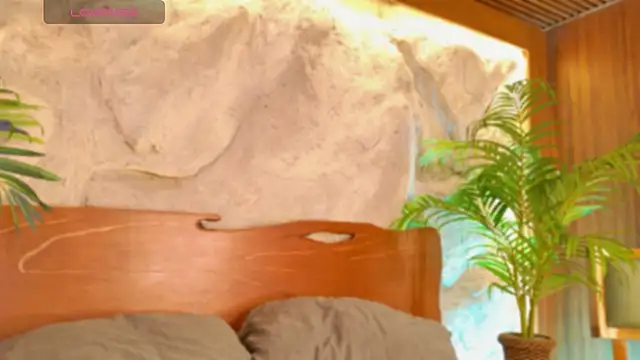 alisonn_moon webcam