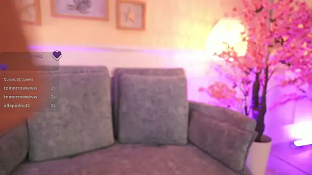 MeganLowell webcam