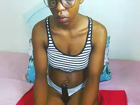 ChocoSlenderXXX webcam