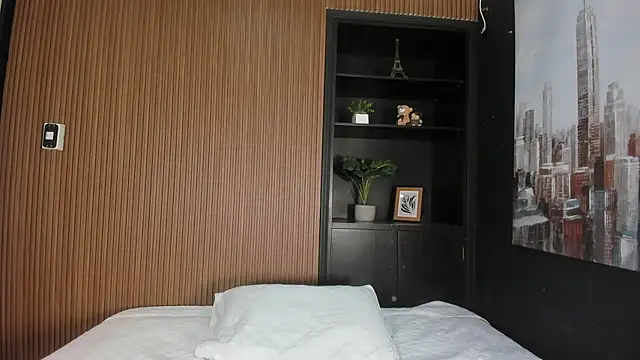 nahomyrusell webcam