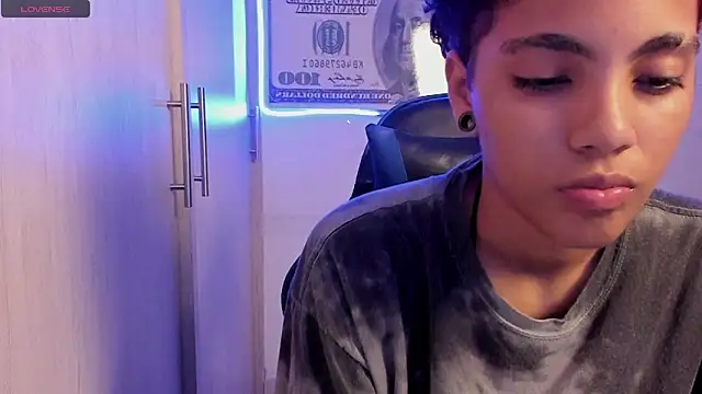 axel_luxxx webcam
