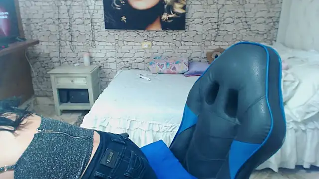 AlissonTyler4u webcam