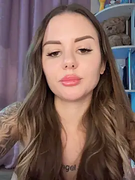 Alina_Vibe_Me chat room