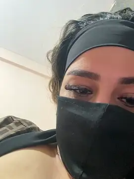mari_layali