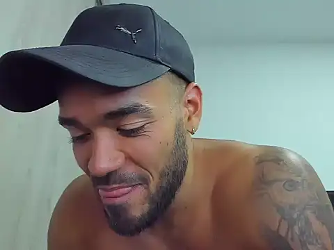 Alexander_Martines webcam