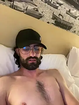 Paapii1098 webcam