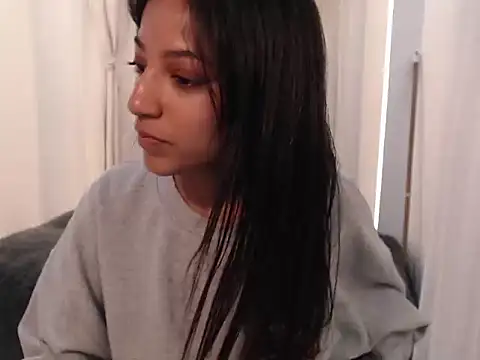 Scarleet_miaa webcam