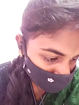 Tamil_Hot_RoyalQueen webcam