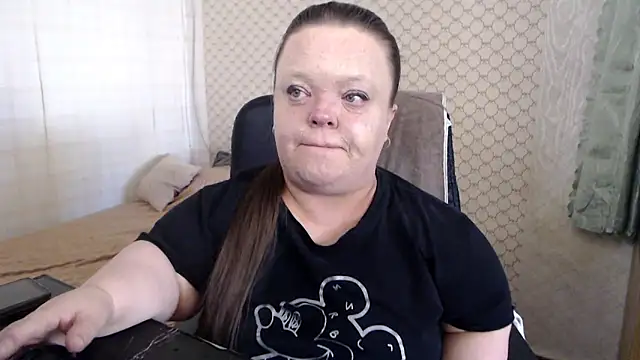 Janiffer_MiMi webcam