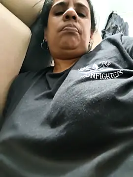 Zeyllyjhonson webcam