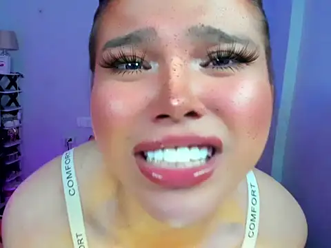 HaileyWalker_ webcam