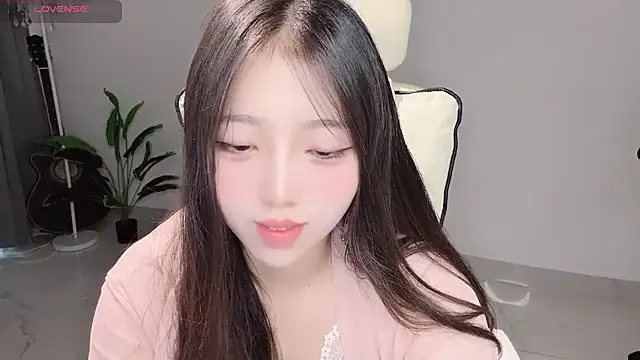 Yukiy8877 webcam