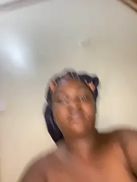 Webcam Model (sweet18creamybigpussy)  is live.Free join now!