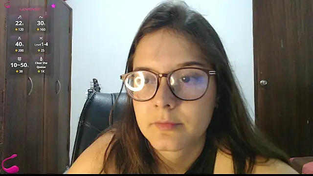 MadieeLorez webcam