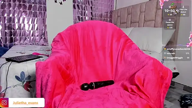 Julietha-evans webcam