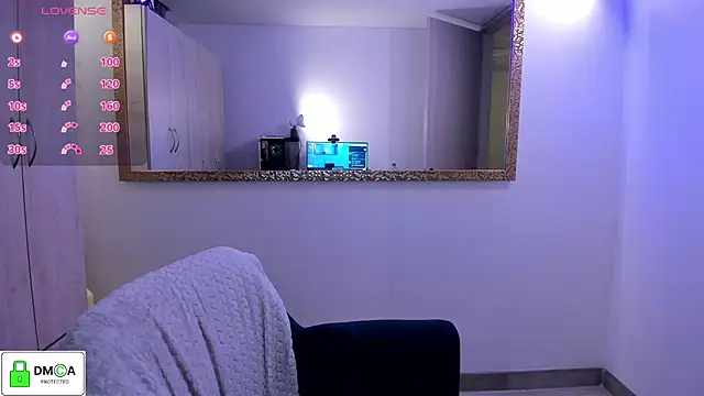 EricaVanderhill webcam