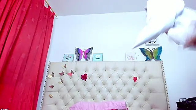 celena_wonder webcam