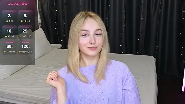 Shy_Polly webcam