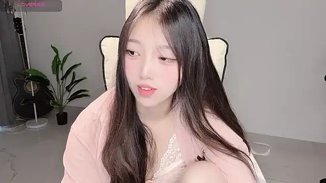 Yukiy8877 webcam