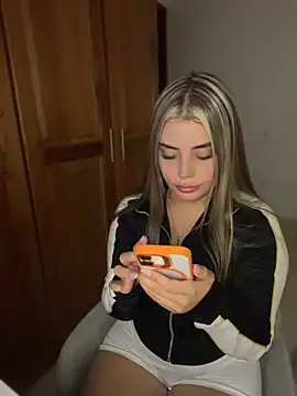 Miss_valeriaa webcam