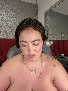 Katie_shuangs