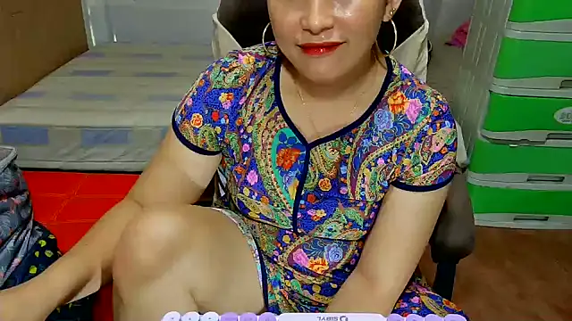 Filipina_Desire webcam