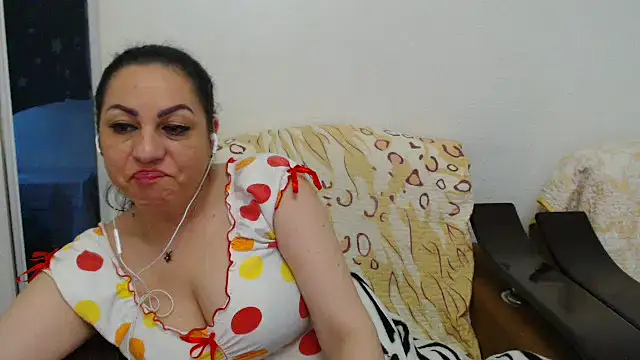 MissElla webcam
