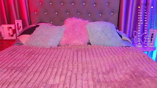 Emiily_Scott1 webcam