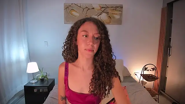 ChloeMoreti webcam