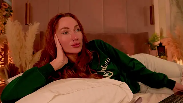 SerenaWest_ webcam