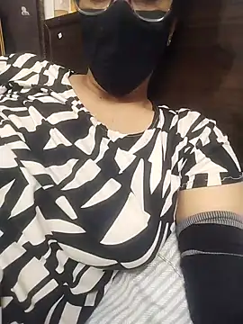 Rising_Queen webcam