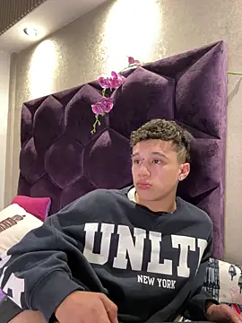 Dominik_Souza webcam