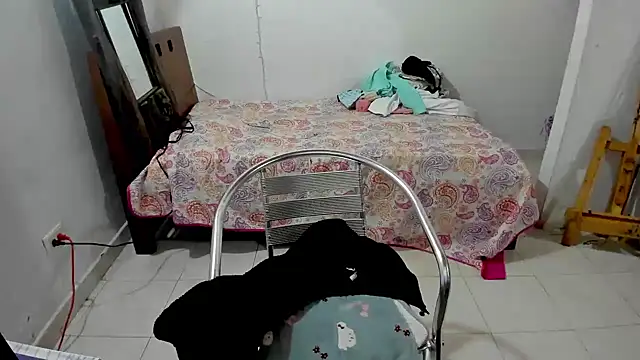 megan_doll2123 webcam