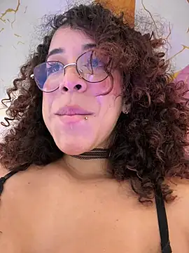 Woo_isDaphne webcam