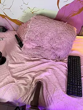Woo_isDaphne webcam